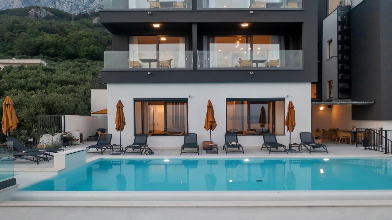 Villa Dinora Makarska Exterior photo