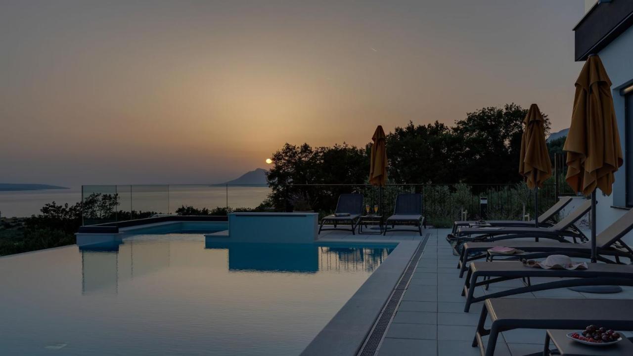 Villa Dinora Makarska Exterior photo