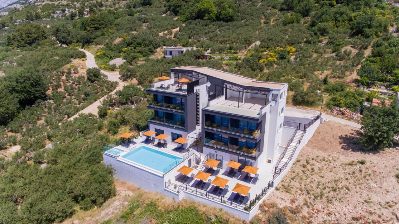 Villa Dinora Makarska Exterior photo