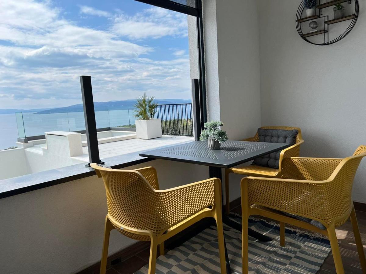 Villa Dinora Makarska Exterior photo